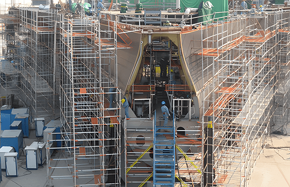 โครงการต่อเรือและนอกชายฝั่ง